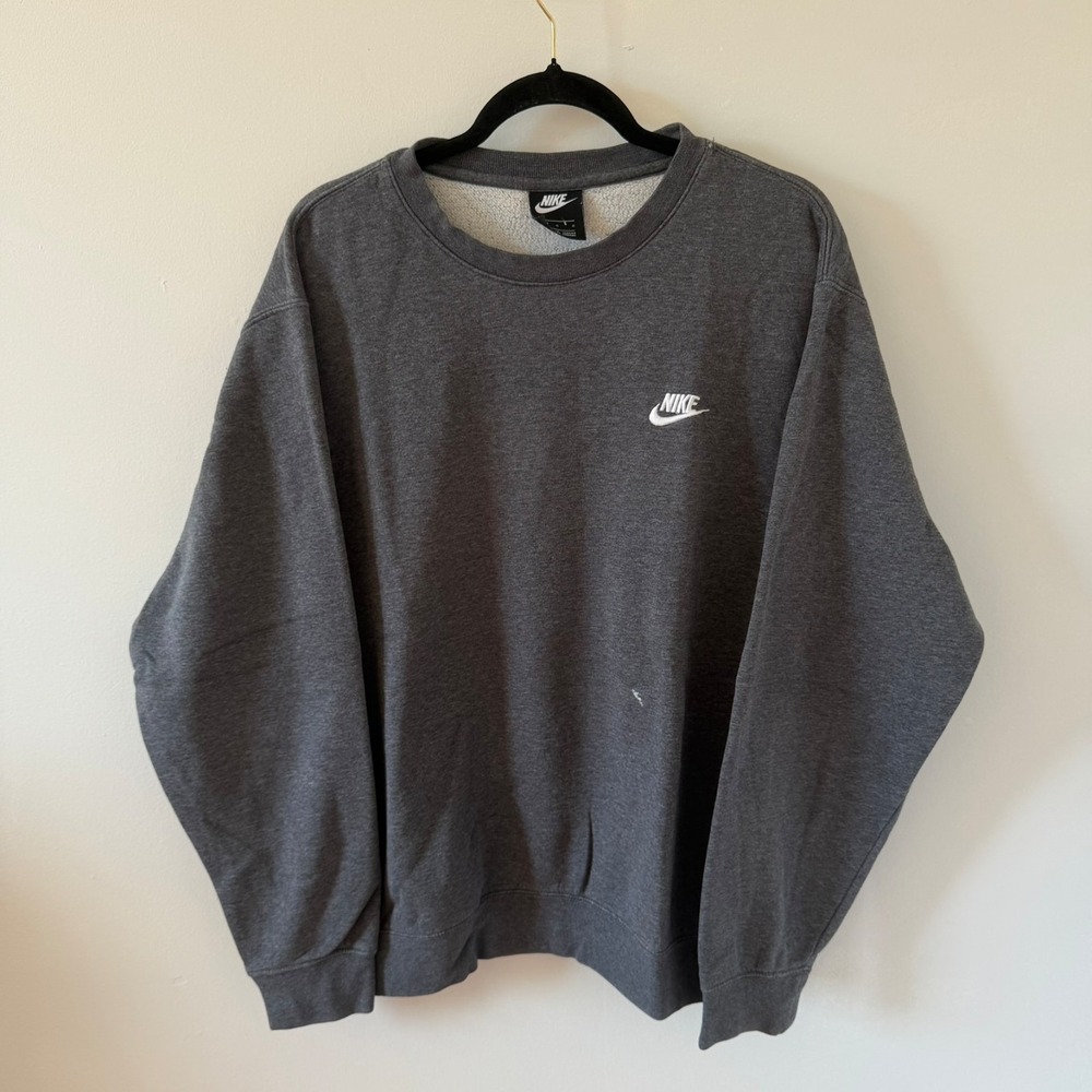 Nike Sportswear Gray Crewneck Sweatshirt Pullover L